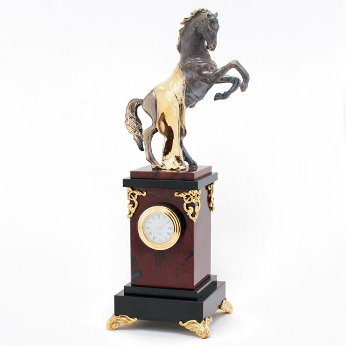 Часы, статуэтка «Конь с попоной»